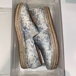 Steve Madden Snake Skin Espadrilles (Size 10)